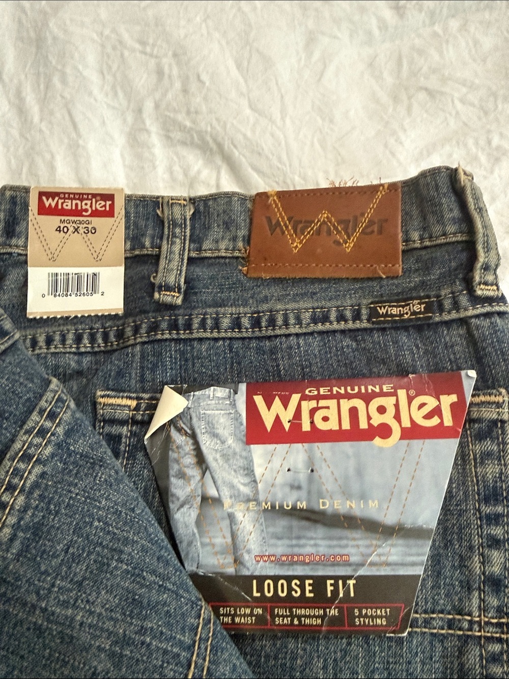 Wrangler Mens loose fit Jeans in Blue Denim 40 x 30